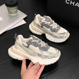 woloong Women's Ninth Generation Mesh Raise The Sneakers