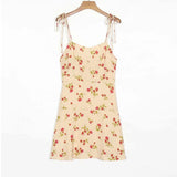 woloong women Fashion Flroal Print mini Dress fitted bodice and back Ruffle hem Female Chic dresses vintage high quality