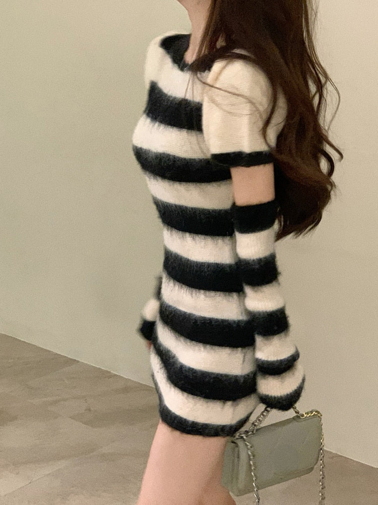 Elegant Striped Knitted Dress Women Design Long Sleeve Y2k Mini Sweater Dress Party One Piece Dress Korean Fashion Autumn