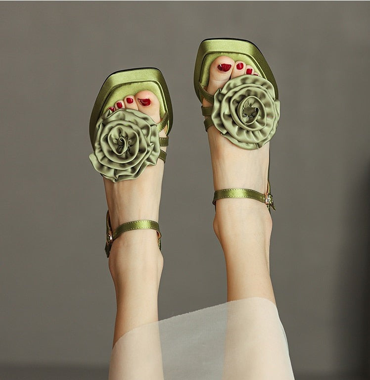 woloong Woman Shoes New Summer Fashion Chunky High Heels Platform Black Green Sweet Flower Dress Party Female Sandals