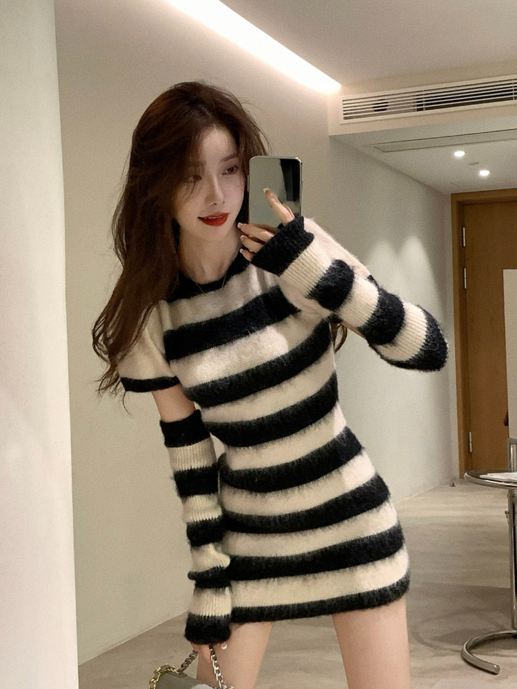 Elegant Striped Knitted Dress Women Design Long Sleeve Y2k Mini Sweater Dress Party One Piece Dress Korean Fashion Autumn