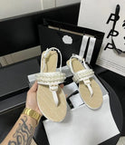 New Flats sandal Women Shoes channel  Summer Beach Clip Toe Slides Luxury Brand Designer Flip-flops Quilted Chain Sandals low heel Women Slippers tn