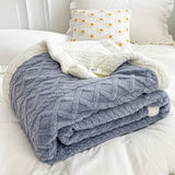 1pc Solid Color Double-layer Jacquard Tower Skin Velvet Lamb Velvet Blanket, Thickened Single Bed Blanket, Air Conditioning Throw Blanket