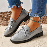 Womens Rich Solid Tassel Loafers - Comfortable Chunky Heel, Effortless Slip-On, Preppy Dress Shoes with Fashion-forward Accent