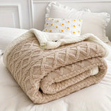 1pc Solid Color Double-layer Jacquard Tower Skin Velvet Lamb Velvet Blanket, Thickened Single Bed Blanket, Air Conditioning Throw Blanket