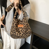 WOLOONG 2025 Korean version of the fashion plush leopard print shoulder bag popular autumn and winter new retro fashion lazy Popular girl messenger bag