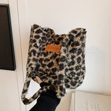 WOLOONG 2025 Korean version of the fashion plush leopard print shoulder bag popular autumn and winter new retro fashion lazy Popular girl messenger bag