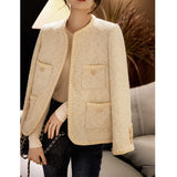 2025 High-end small fragrant jacket, short tweed women's clothing, spring and autumn women's clothing, autumn fashion top, white.