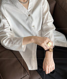 2025  2025 early spring new top Korean design sense commuting V-neck sunscreen versatile bottoming shirt women 1608