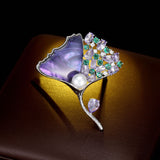 2025 High-end natural mother-of-pearl ginkgo biloba brooch high-end temperament corsage fashion exquisite jacket suit accessories