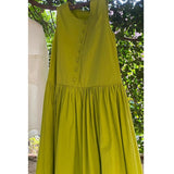 new product spring and summer explosion pear shape lazy pleated retro mustard green sleeveless meat cover dress women