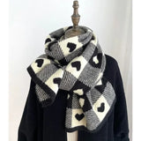 Knitted Scarf Love Heart Scarf Black White Plaid Scarf Thickened Warm Winter Women's Scarves Christmas New Year Gifts Black