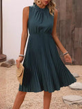 woloong Split-Joint Solid Color Pleated Sleeveless Loose Mock Neck Midi Dresses