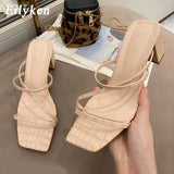 woloong Elegant Women Dress Shoes Summer Outdoor Beach Clip Toe Narrow Band Square Heels Slippers Fashion Peep Toe Sandalen